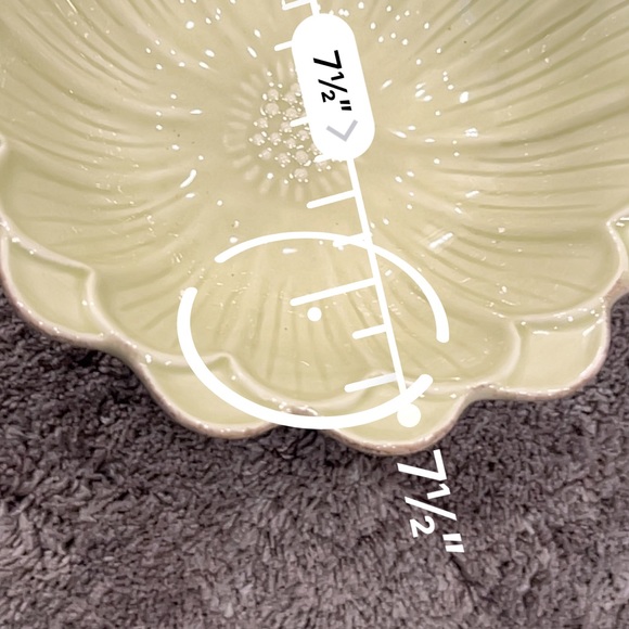 Flower dish - Picture 3 of 4